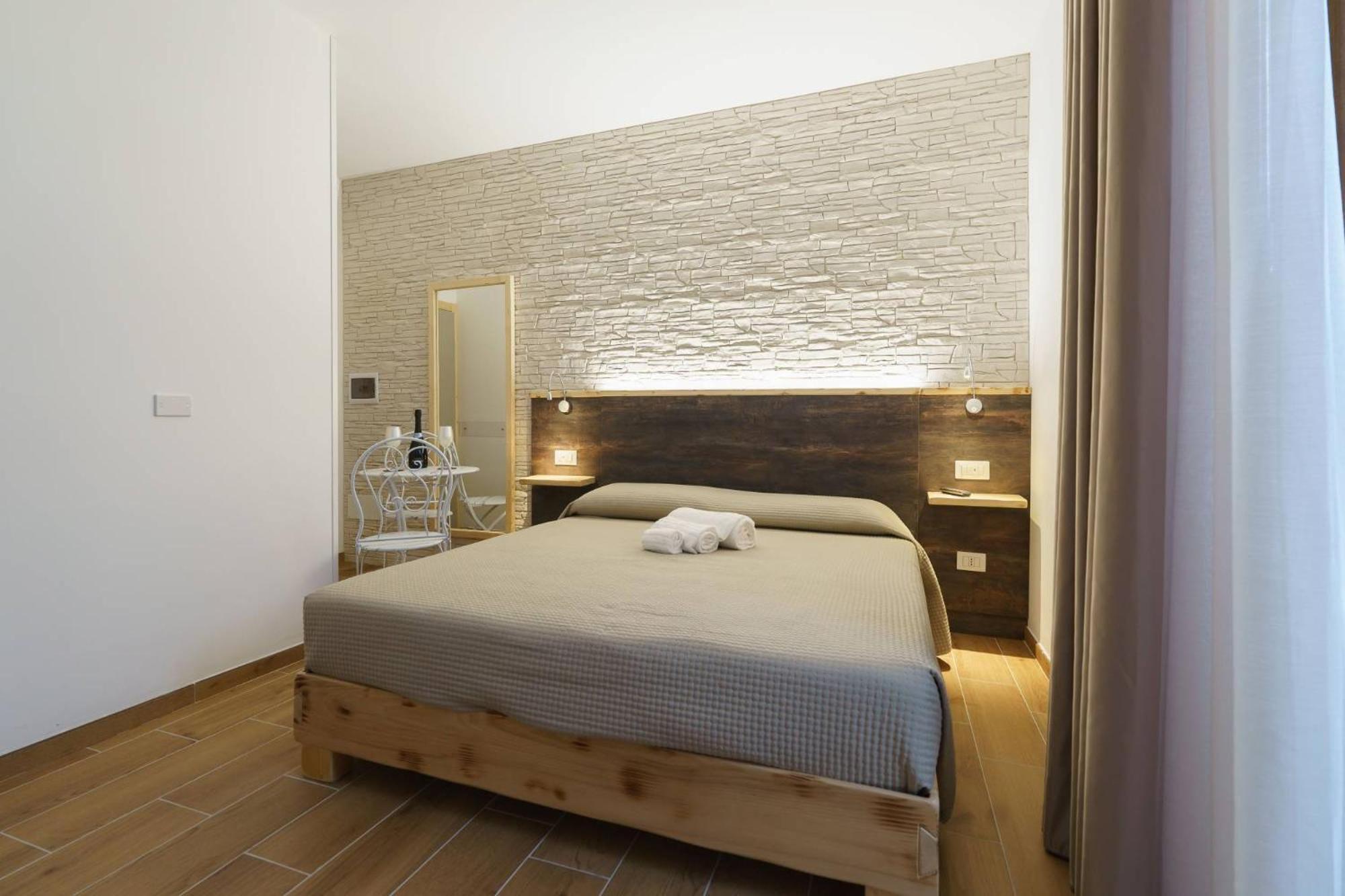 Chalet N5 Guest House Катандзаро Экстерьер фото